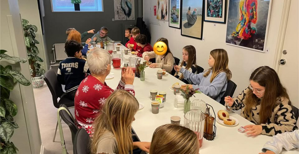 4.x pynter juletræ på Socialforvaltningen
