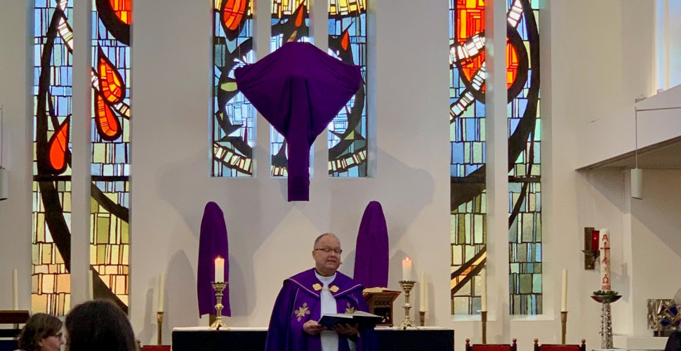 Påskegudstjeneste i Sct. Michaels Kirke